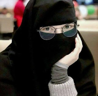 alone muslim girl dp
