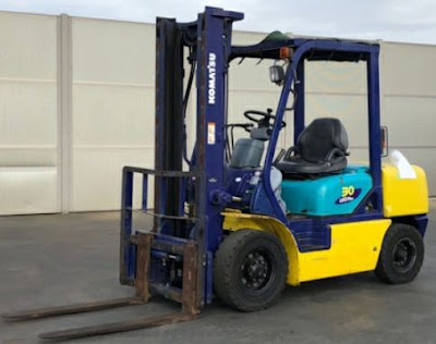 xe nâng hiệu komatsu 0919730539