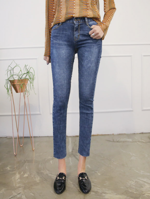 Washed Skinny Cropped Denim Jeans