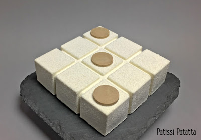 entremet banoffee, banoffee autrement, mousse caramel, ganache montée au chocolat blanc, confit de bananes, entremet velours blanc, dessert tendance, pâtisserie, banoffee cake, patissi-patatta