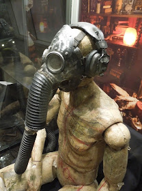 Insidious Chapter 2 Gas mask mannequin