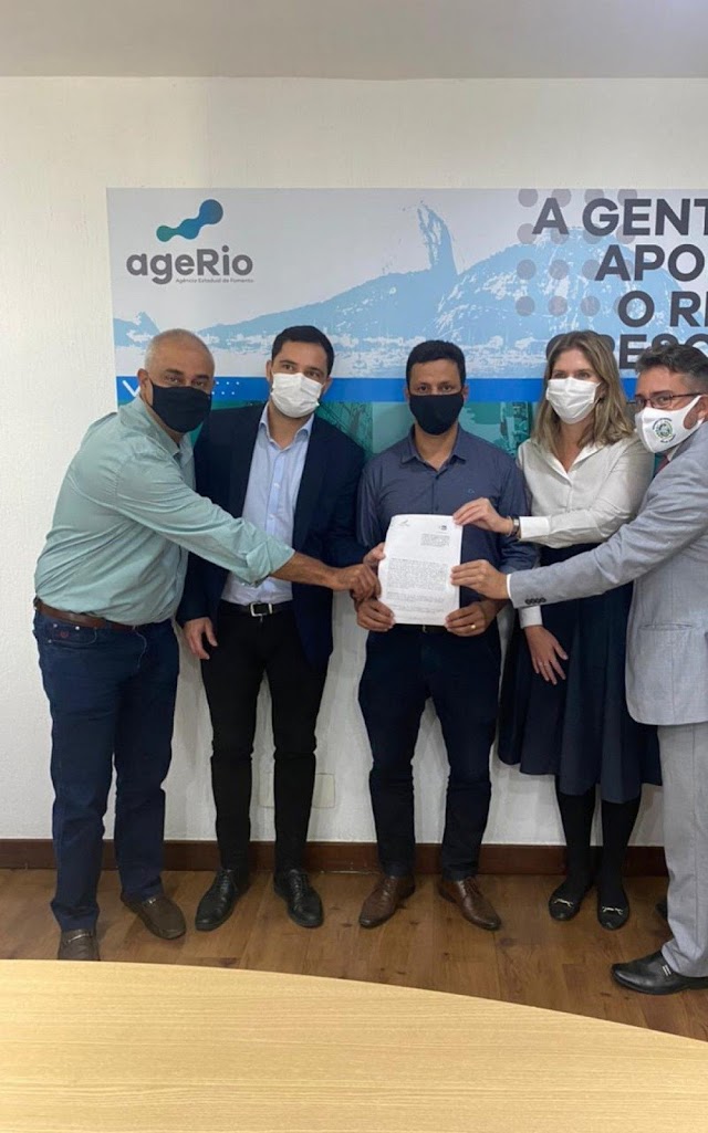 Italva assina convênio com a AgeRio para o Programa de Microcrédito Produtivo