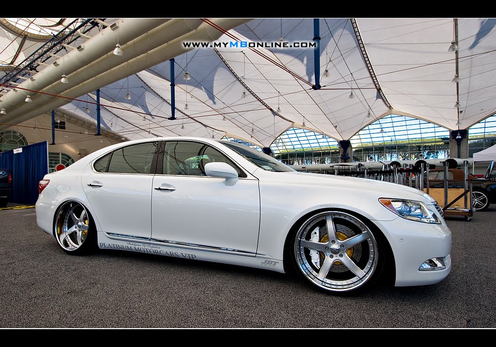 Sweet Laid Out Lexus LS460 VIP Style
