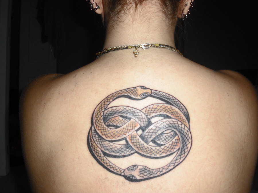 SMILE BEAUTY BLOG: MY SWEET UPPER AND LOW BACK TATTOO