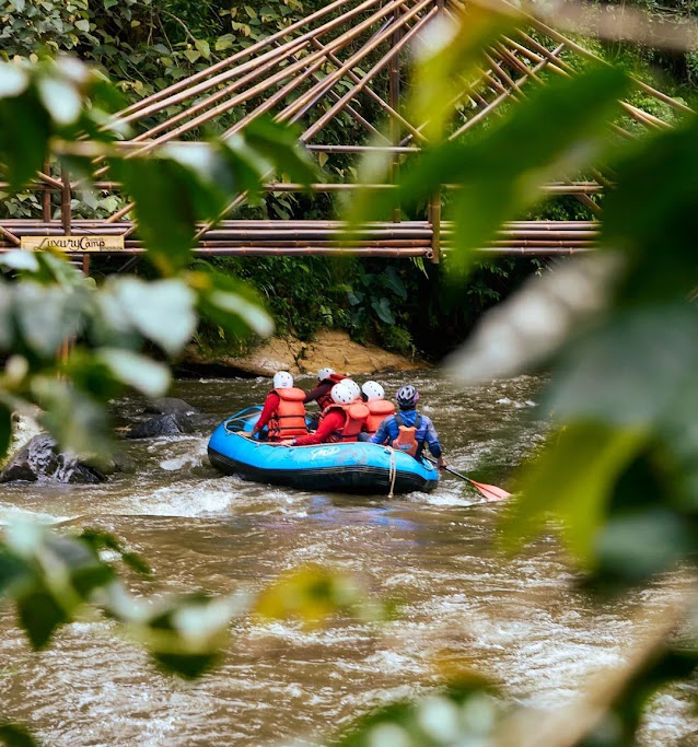 Luxury Camp Riverside Pangalengan Bandung