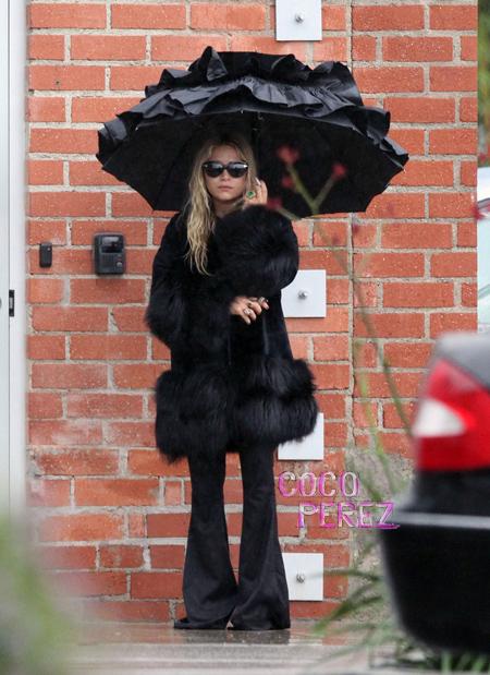 mary kate olsen anorexia. Mary+kate+olsen+2011+