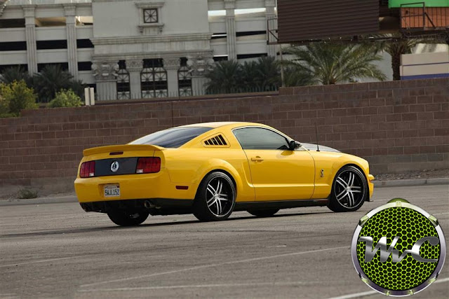 Ford Mustang + Rodas aro 20