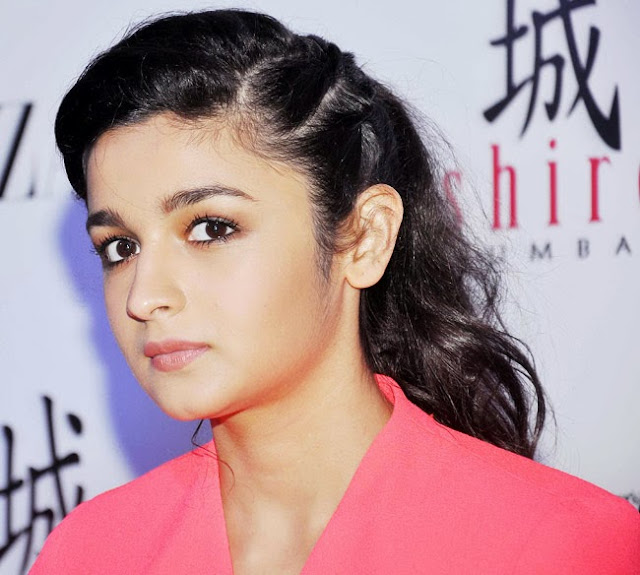 Alia Bhatt Wallpapers Free Download