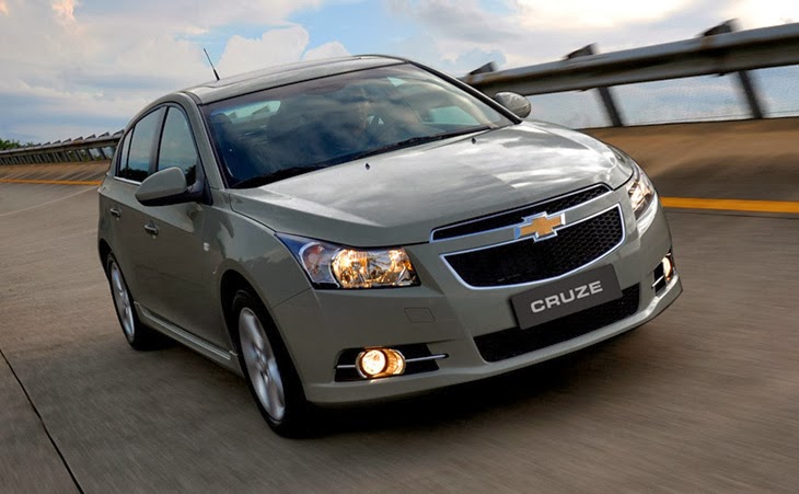 Chevrolet Cruze Sport 6 é na Rumo Norte - Cinza Rusk (Cor Metálica)