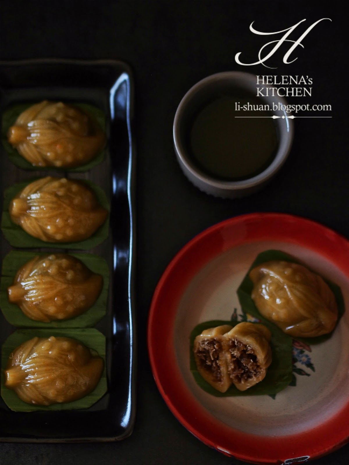 Helena's Kitchen: 南瓜椰丝红龟糕 （Pumpkin Angku Kuih）
