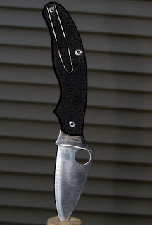 Suspect  spyderco knife  Slipit