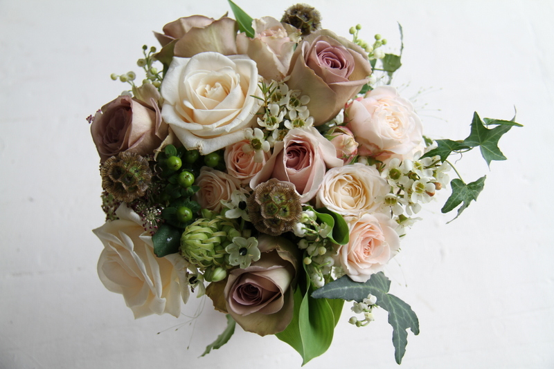 Vintage Themed Wedding Flowers 4