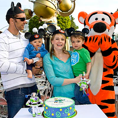 melissa joan hart husband. Melissa Joan Hart celebrates