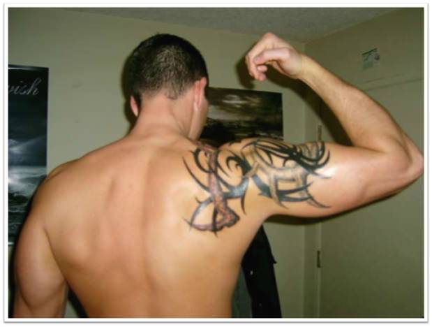 Shoulder Tribal Tattoo