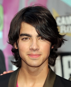 JOE JONAS COOL LONG HAIRCUT