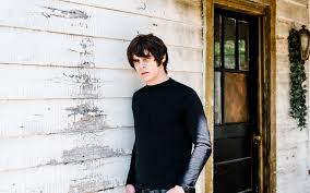 Jake Bugg toca 2 novas músicas em seu show