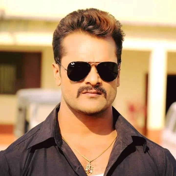 Khesari Lal Yadav WhatsApp DP