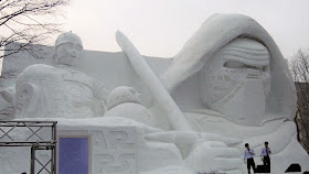 北海道、さっぽろ雪まつりの雪像、ダース・ベイダー