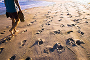 I miss the feeling on walking on the beach. Email ThisBlogThis! (foot prints)