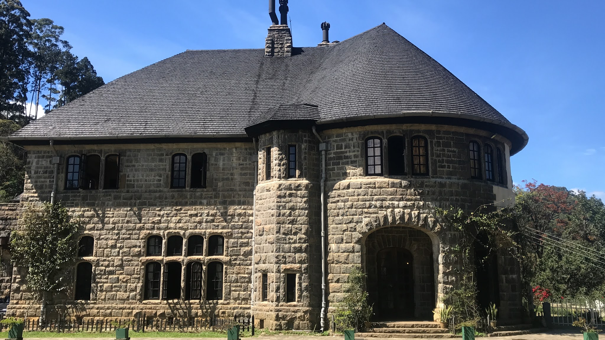 ADISHAM BUNGALOW In Haputale