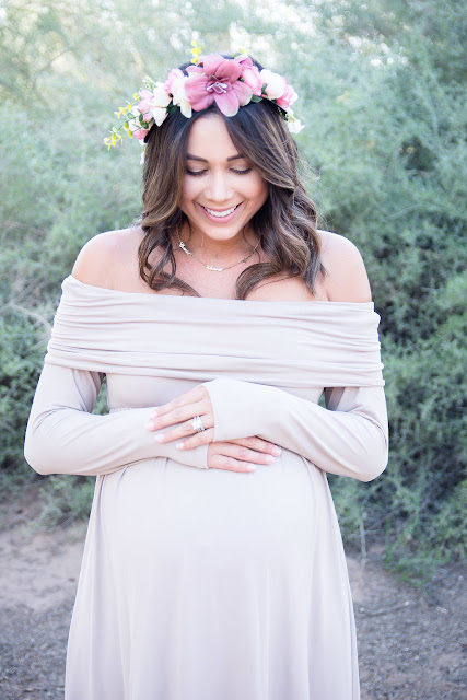desert maternity shoot arizona maternity shoot amazon maternity dress Flower crown 