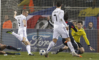 Lyon, Real Madrid, Real Madrid players, Lyon players, C.Ronaldo, Ronaldo ,Benzema, HQ Photo, UEFA Champion's League