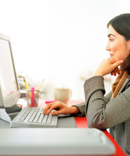 Tips Hindari Kerusakan Mata Saat Gunakan Komputer | Ngakmandi.blogspot.com Tips Hindari Kerusakan Mata Saat Gunakan Komputer | Ngakmandi.blogspot.com