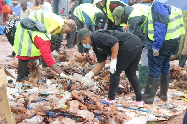 SERIKALI YA MANISPAA KIGOMA UJIJI YAANZA KAMPENI YA USAFI ZIWA TANGANYIKA