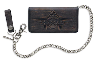 http://www.adventureharley.com/harley-davidson-trucker-wallet-skull