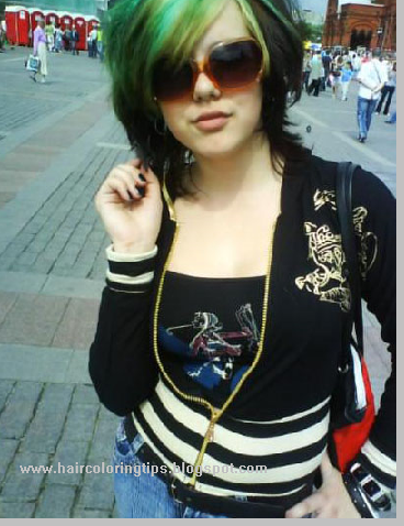 emo hairstyles color