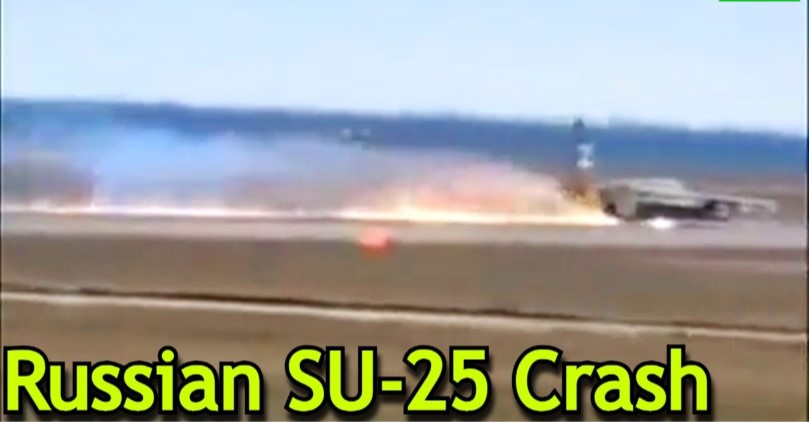 Russian Su-25 attack aircraft crash landing with landing gear retracted caught on video.