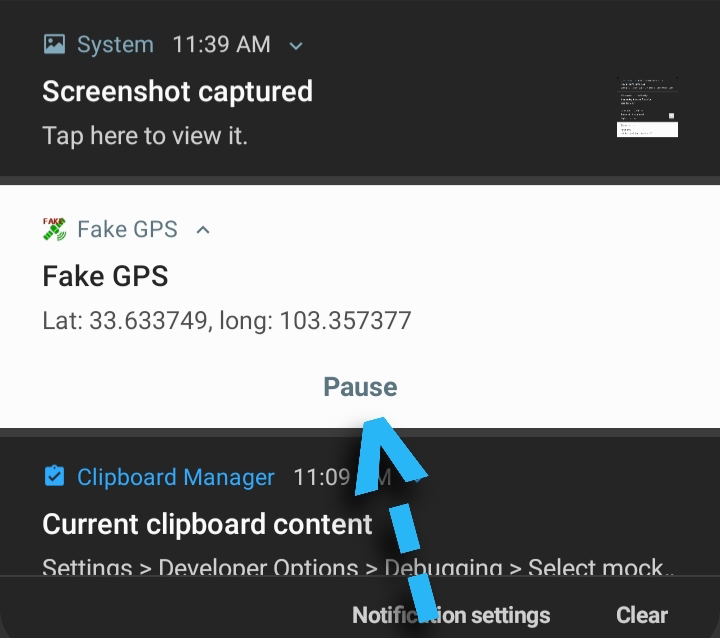 Gambar Opsi Pause Pada Notifikasi Fake GPS