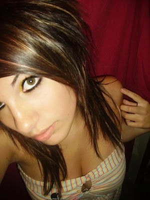 Or one ugly ass emo chick 1 yes 2 emo chicks cant be ugly proof 