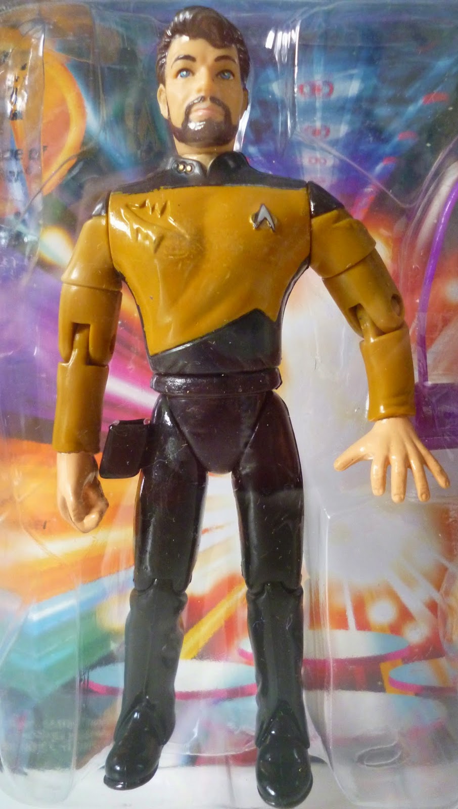 UP CLOSE & PLASTIC: Star Trek The Next Generation Lieutenant Thomas ... - P1060466