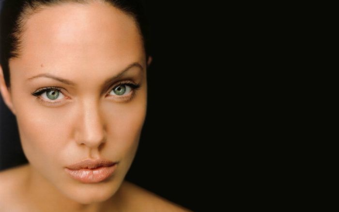 Hot Angelina Jolie Kissable Lips Hollywood's Hottest Lips