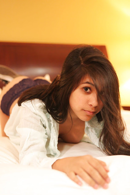 Hot Indian girl teasing on bed - pics