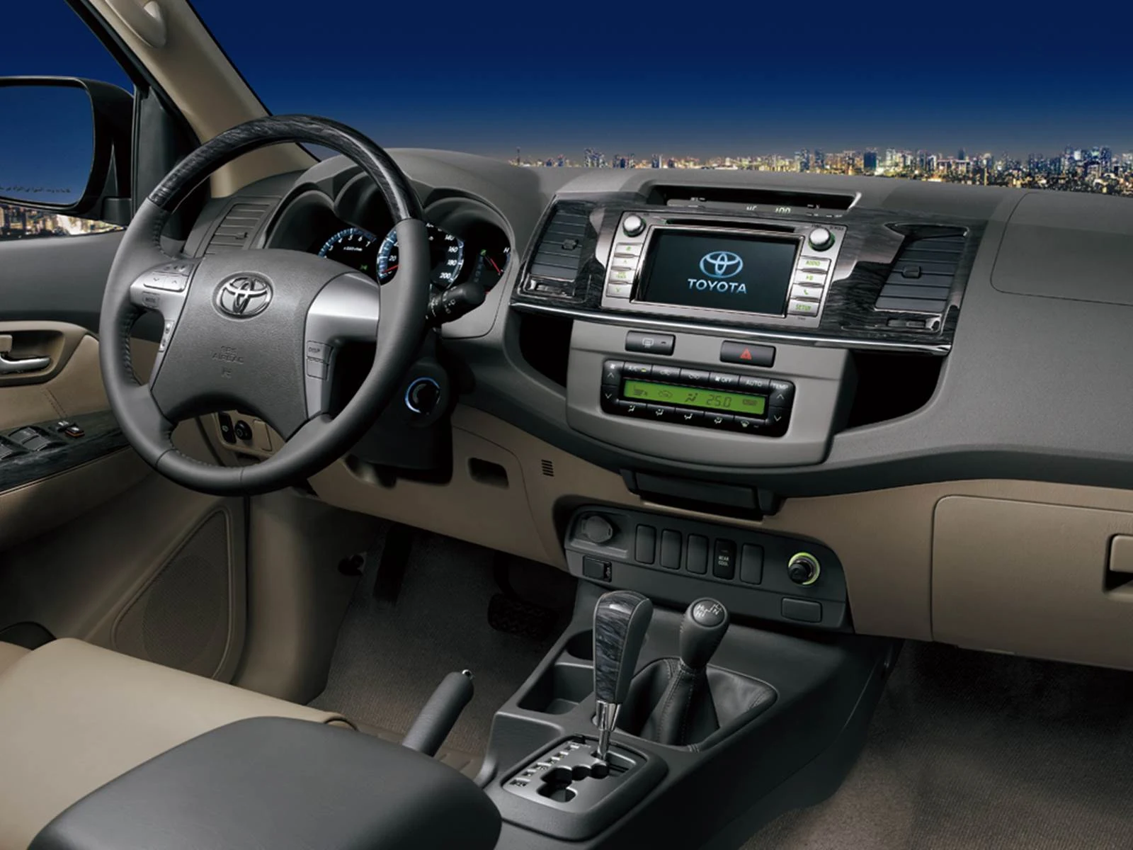 Toyota Hilux SW4 Flex 7 lugares - interior - painel