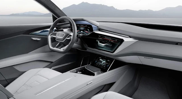 Audi e-Tron Quattro Concept - interior