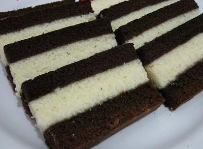 Cake kukus hitam putih  Resep Kue Masakan dan Minuman Cara