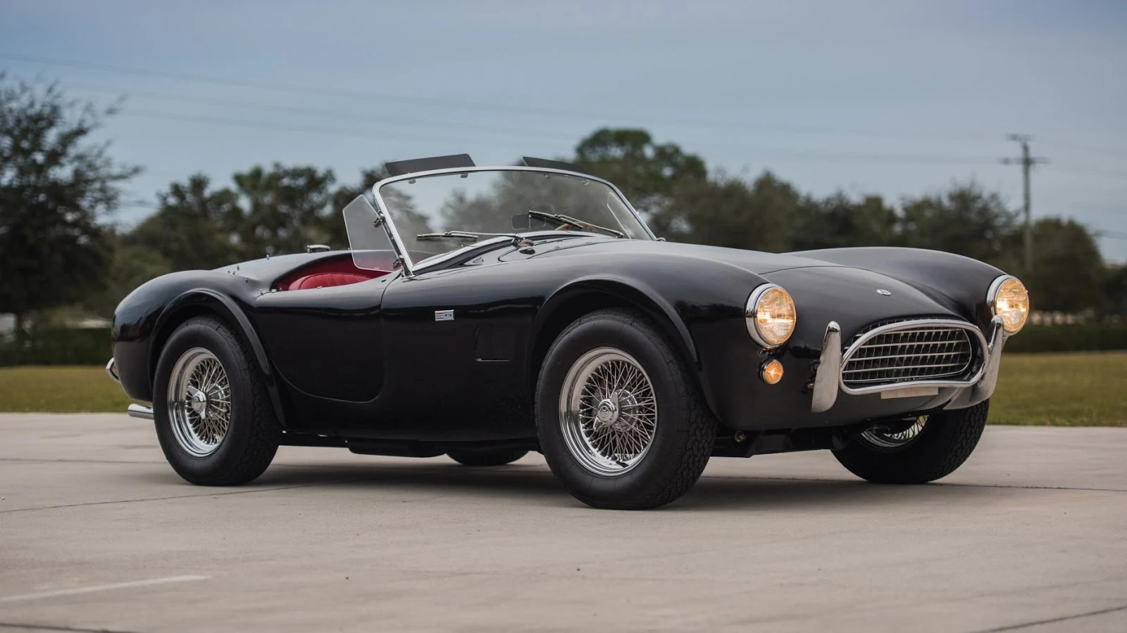 1963 Shelby 289 Cobra: $1,155,000