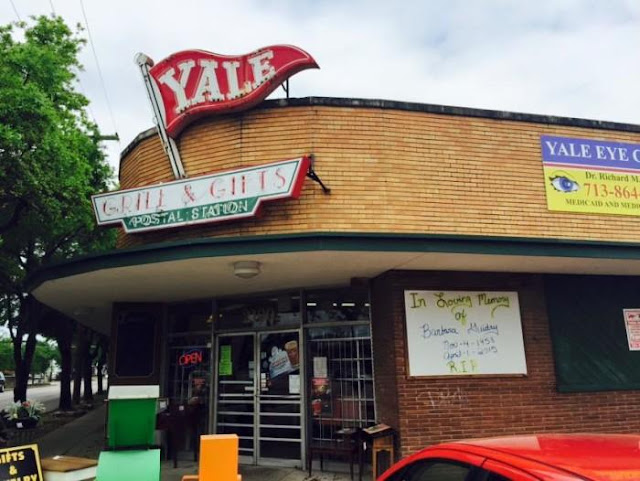 Top 12 Awesome Diners In Texas: Yale St Grill (Houston)