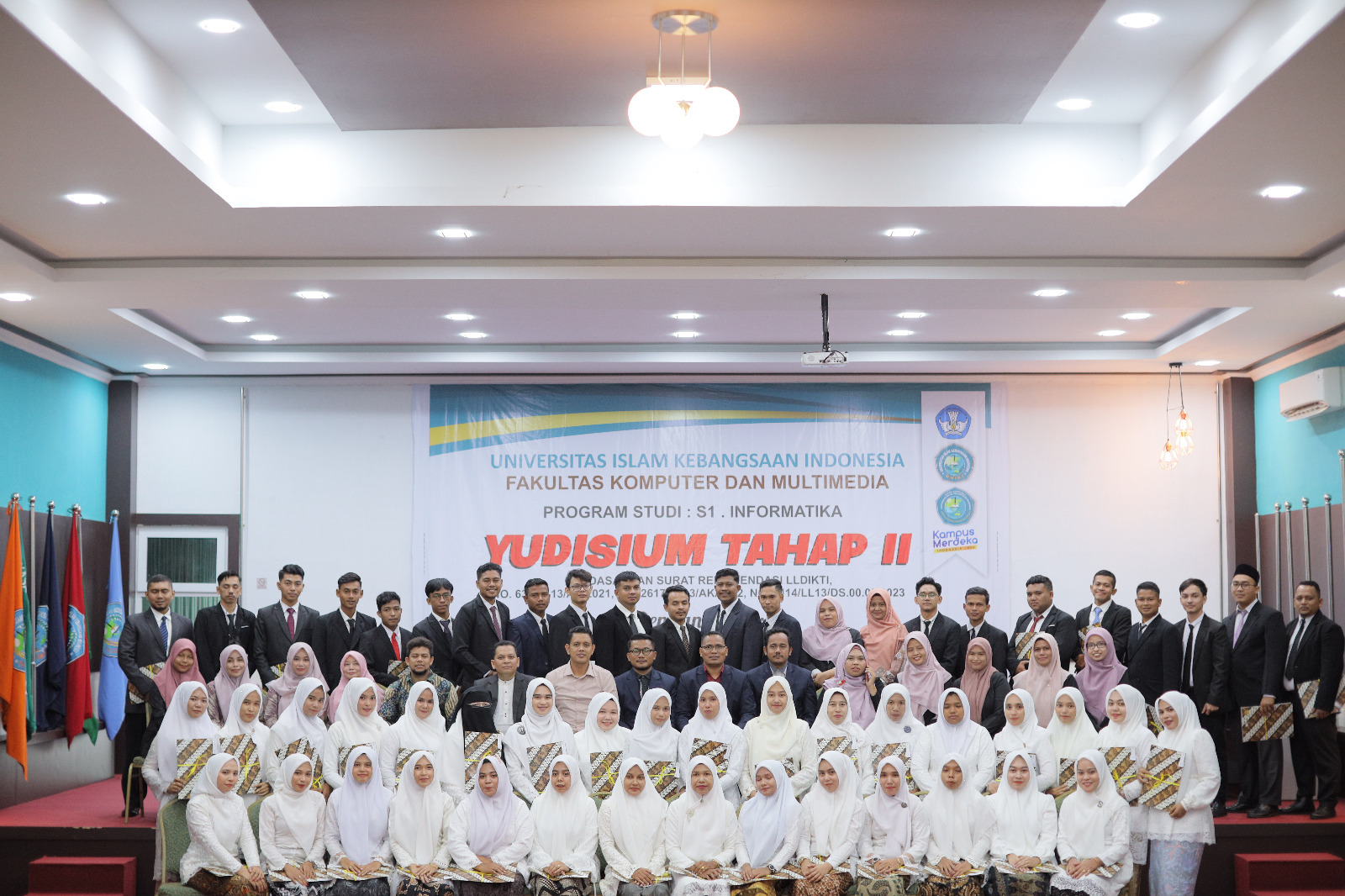 FKOM UNIKI Yudisium 63 Lulusan Angkatan II