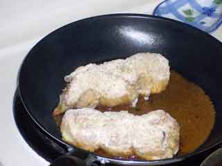 Chicken chorizos in the pan