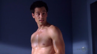 Marcus Coloma Shirtless on South Beach s1e02