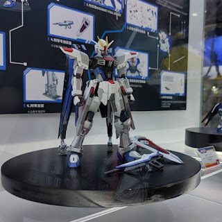 1/30 Freedom Gundam, Miniature Model Freedom Gundam Life-size yg Akan di Rilis Musim Semi 2021 di China