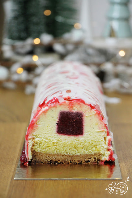 Bûche Vanille Framboise Cassis Recette pour les fêtes Dessert Noël Nouvel An