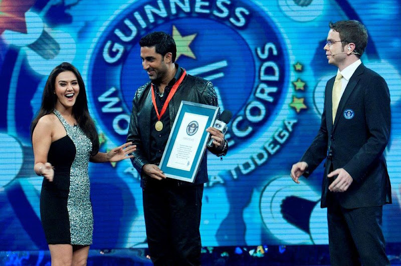 Abhishek Bachchan At Guinness World Records Latest PicsPhotos event pictures