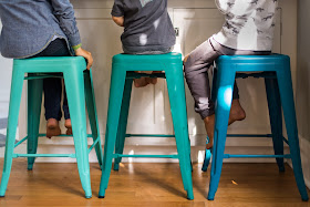 DIY ombre bar stools