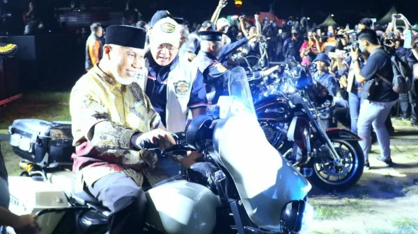 Gairahkan UMKM Sumbar, Gubernur Mahyeldi Apresiasi 5th Sumatera Bike Week 2022