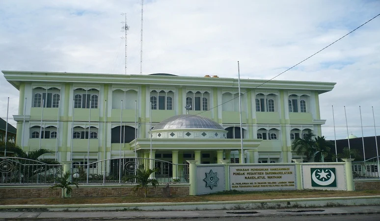 PENERIMAAN MAHASISWA BARU (UNW MATARAM) UNIVERSITAS NAHDLATUL WATHAN MATARAM